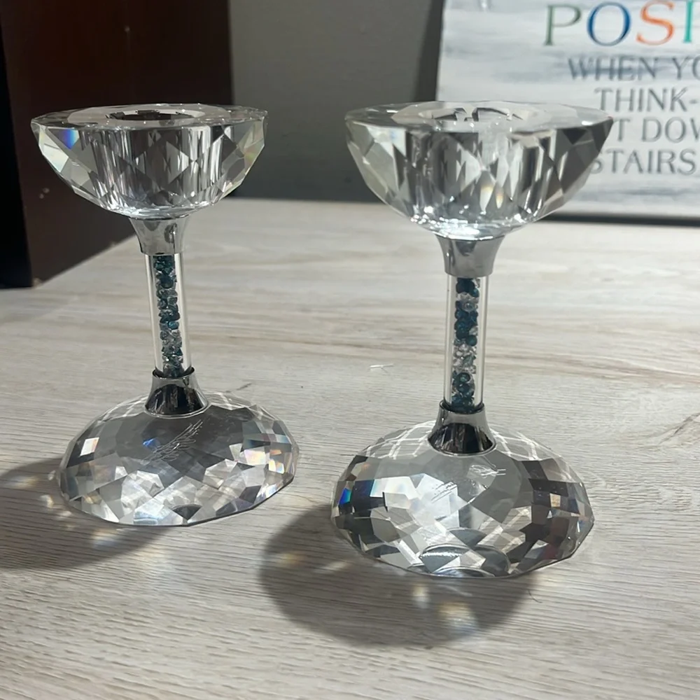 Oleg Cassini 4’ set of candlestick accents